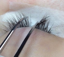 Russian Lashes Image 2